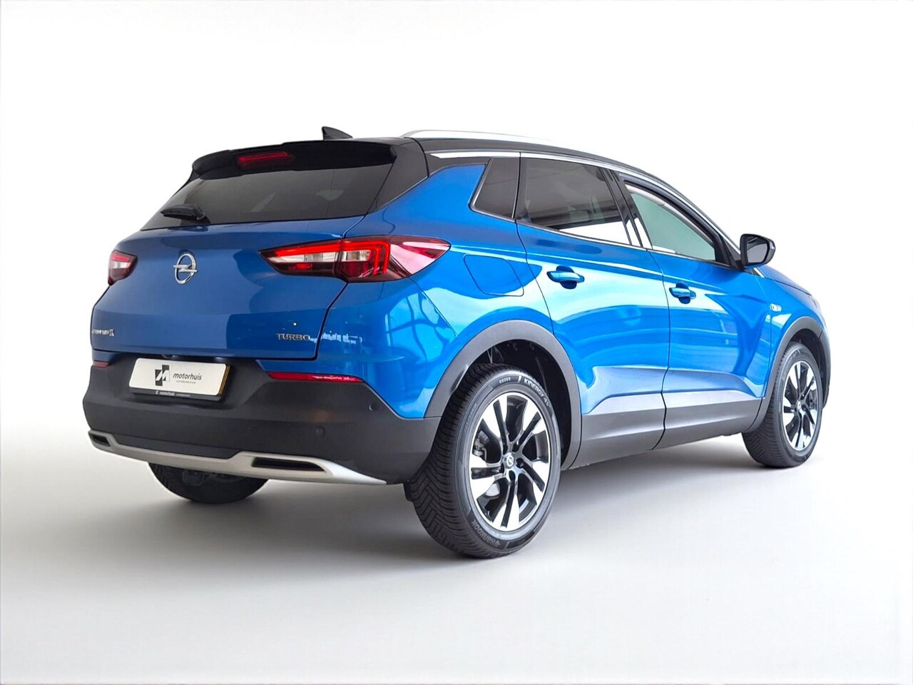Opel Grandland X - 1.2 Turbo 130pk Ultimate AUTOMAAT LED TREKHAAK CAMERA WINTERPACK DENON - AutoWereld.nl