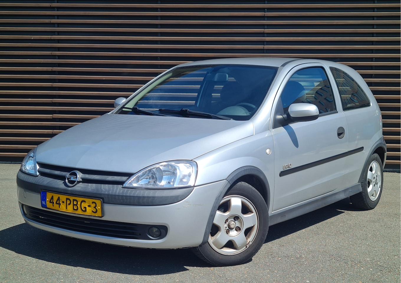 Opel Corsa Electric - 1.2-16V Comfort intro | Electriche ramen Interesse ? Bel 0642062052 - AutoWereld.nl
