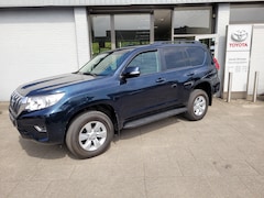 Toyota Land Cruiser - 2.8 D-4D-F Comfort Window Van Aut. | Leder 1e eigenaar