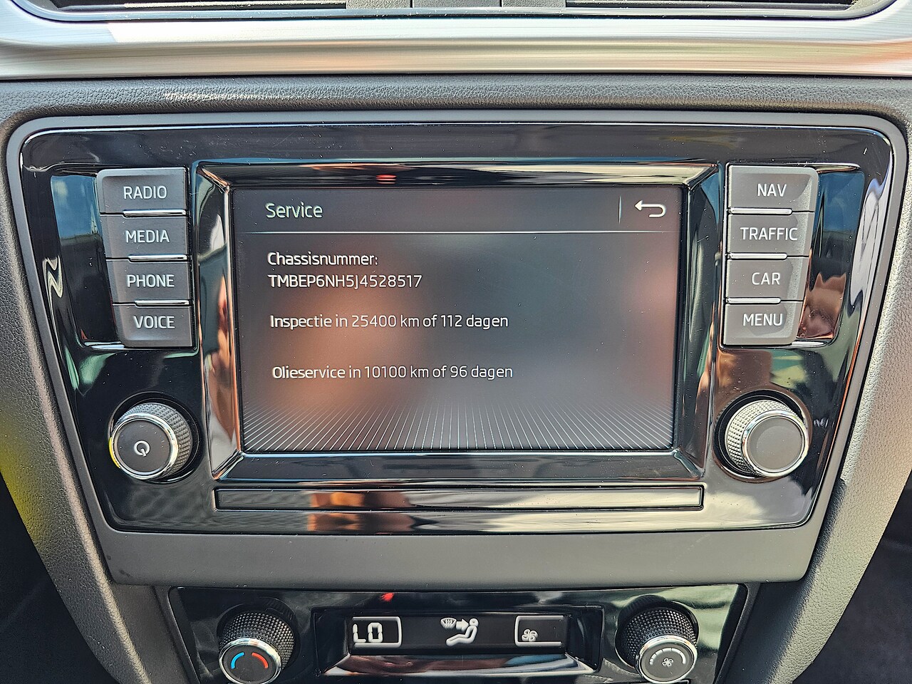 Skoda Rapid Spaceback - 1.0 TSI Greentech Drive Panorama! Navi! Stoelverwarming!