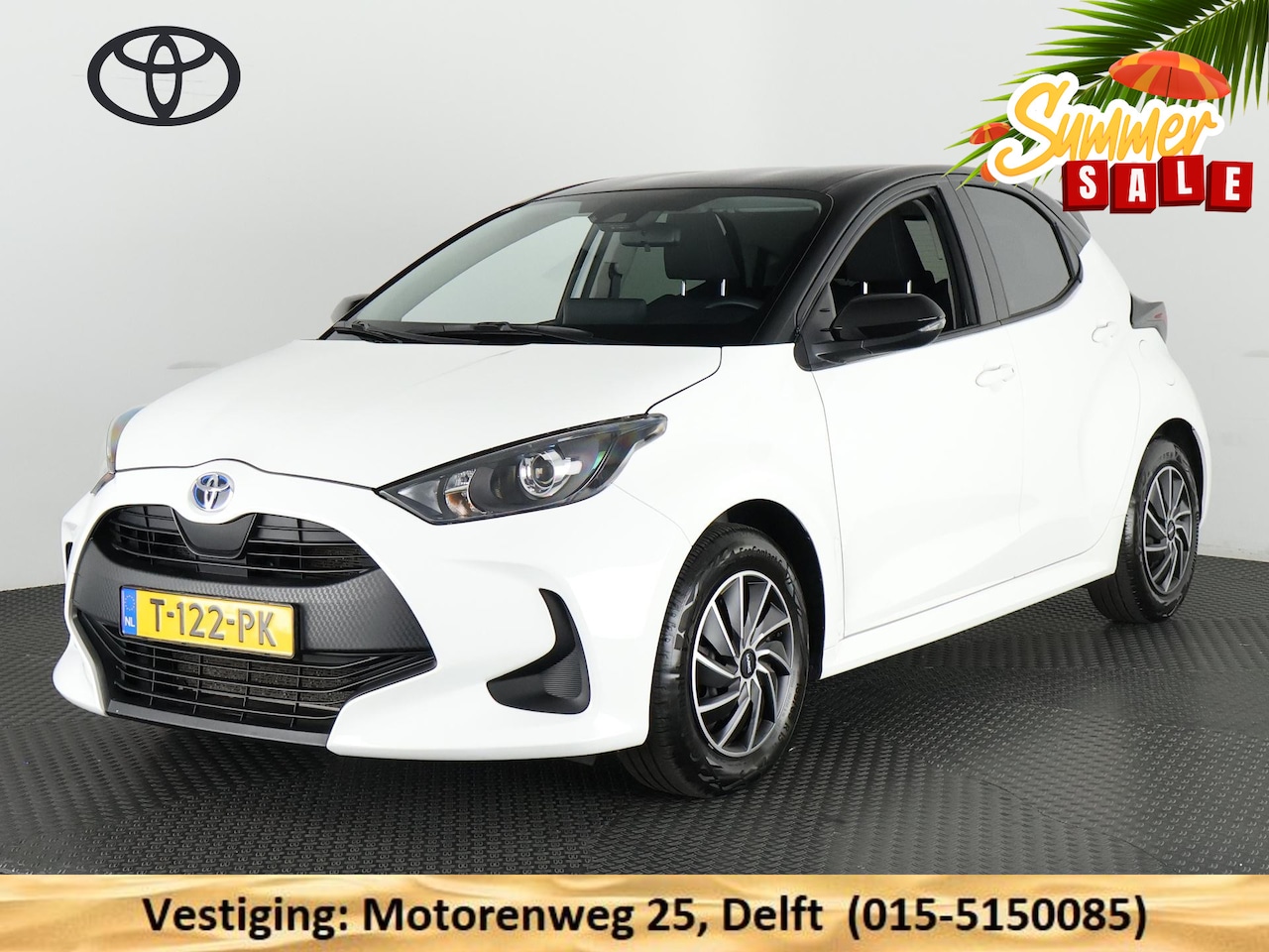Toyota Yaris - 1.5 HYBRID AUTOMAAT BLACK & WHITE GARANTIE 8-2033 NAVIGATIE.CLIMA.CRUISE - AutoWereld.nl