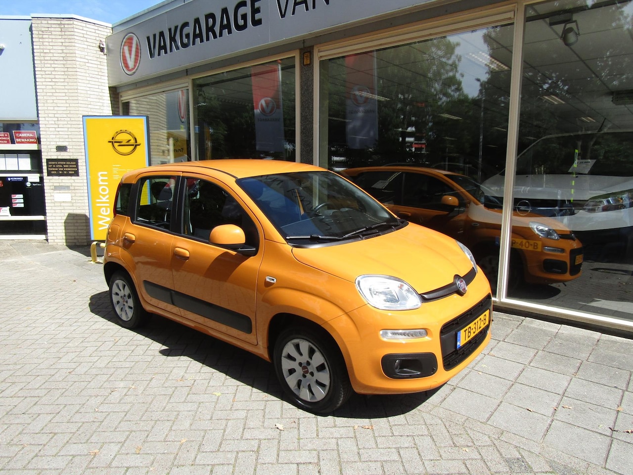 Fiat Panda - 80 pk TWIN AIR AIRCO ELEK.RAMEN - AutoWereld.nl