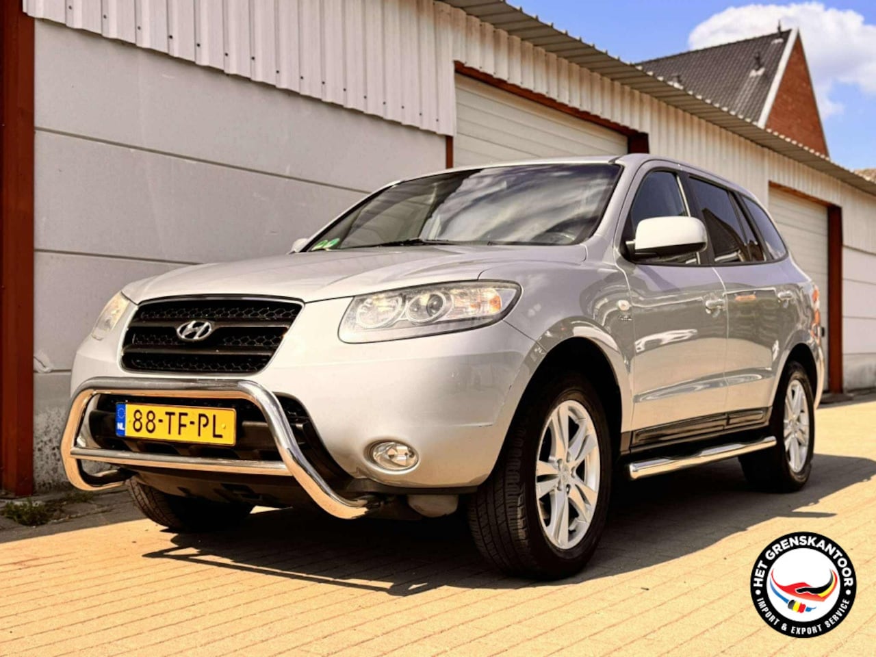 Hyundai Santa Fe - 2.7i V6 4WD 7per. APK 07/2026 - AutoWereld.nl