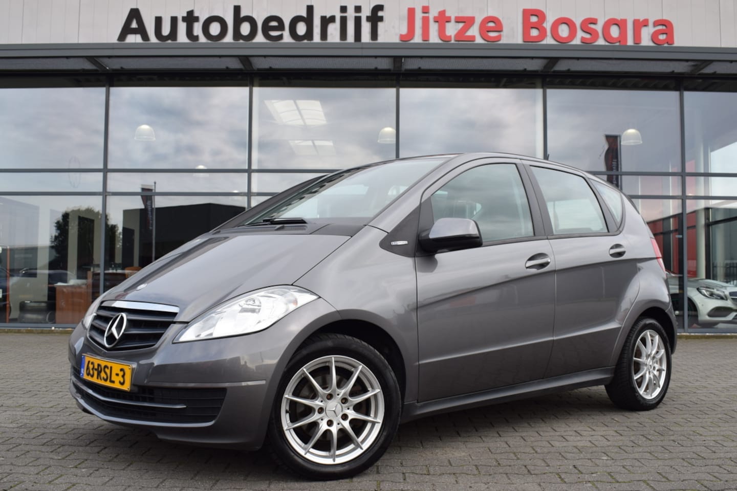 Mercedes-Benz A-klasse - 160 BlueEFFICIENCY Business Class Airco | Telefonie | Camera | Trekhaak | 16 Inch LMV - AutoWereld.nl