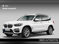 BMW X3 - xDrive20i | Trekhaak met elektrisch wegklapbare kogel | Extra getint glas | HiFi System |