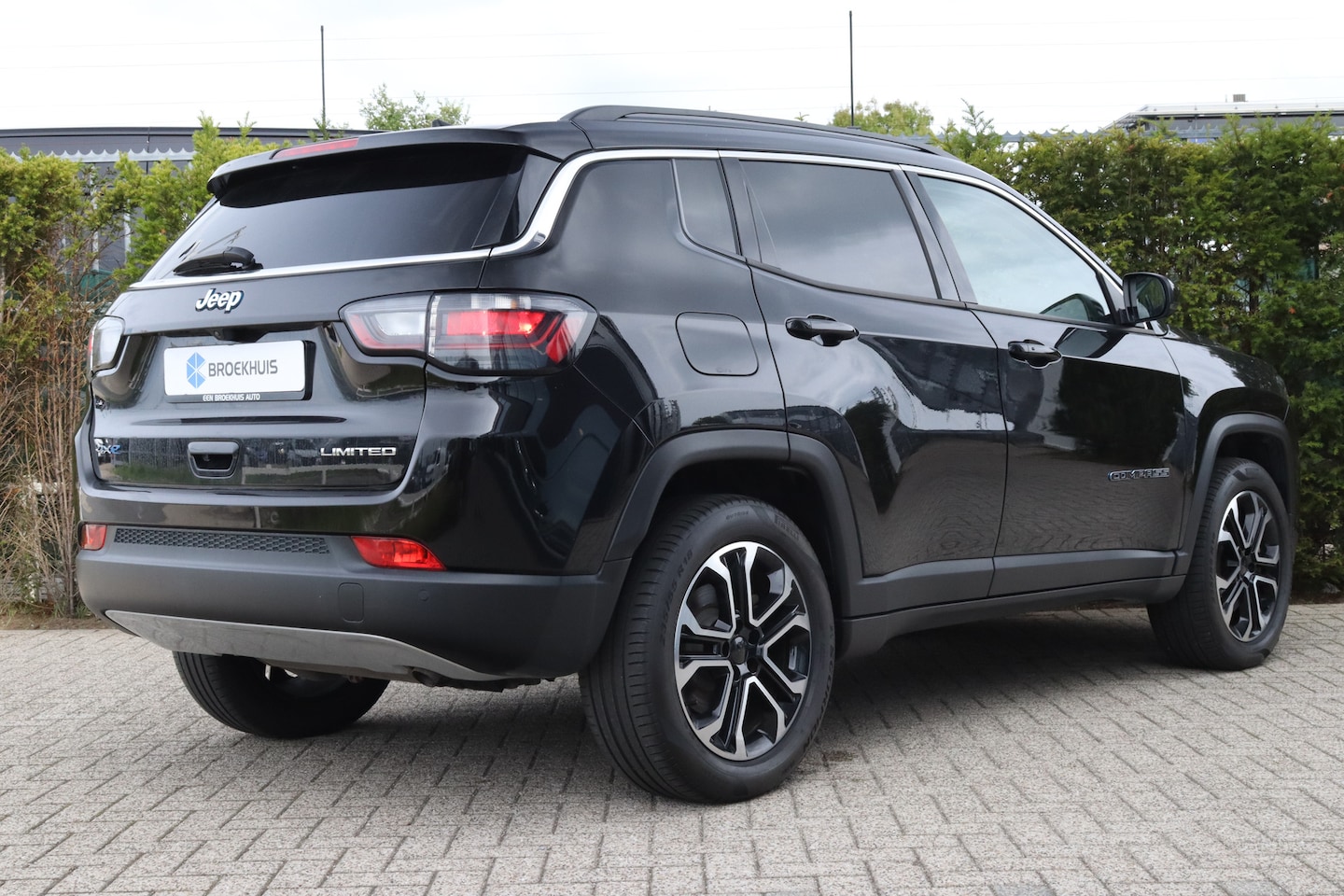 Jeep Compass - Limited 4XE 190 PK | Adaptieve Cruise | Stoel + stuurverwarming | Keyless | Camera | Carpl - AutoWereld.nl