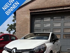 Renault Clio - 0.9 TCe Authentique Airco/Cruise Control/NAP
