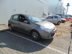 Renault Clio - 1.2 Collection MET AIRCO 2014