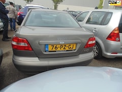 Volvo S40 - 1.8 Europa