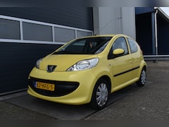 Peugeot 107 - 1.0-12V XS airco