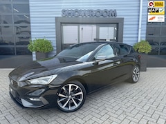 SEAT Leon - 1.5 eTSI FR Automaat|Sfeerverlichting|Virtual cockpit|Camera|18 inch velgen