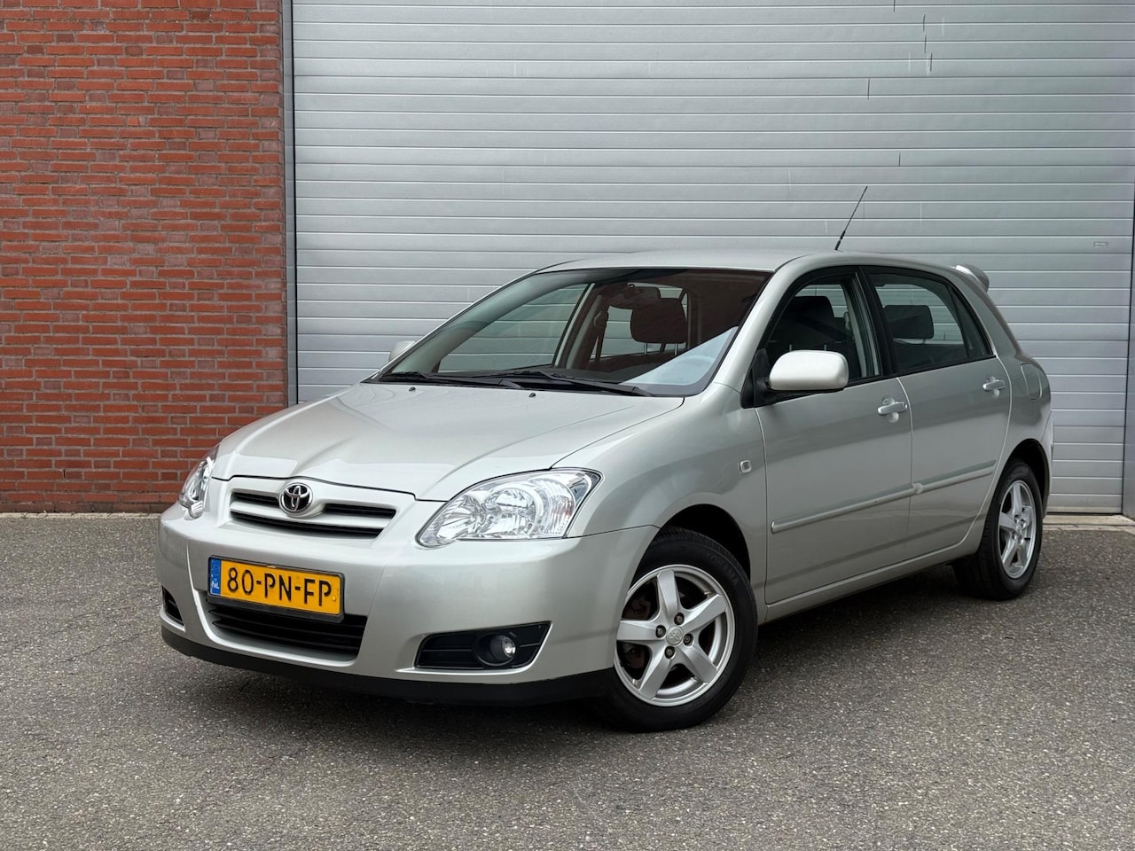 Toyota Corolla - 1.6 VVT-i Linea Sol |NAP| AIRCO| 2 EIG| NEW APK - AutoWereld.nl
