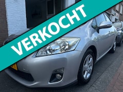 Toyota Auris - 1.8 Full Hybrid Aspiration CarPlay Camera Cruise Navi Dealer Onderhouden