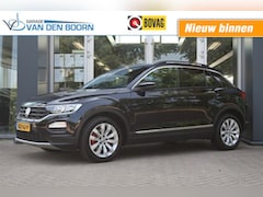 Volkswagen T-Roc - 1.5 TSI 150PK, Trekhaak, Apple Carplay/ Android Auto, etc