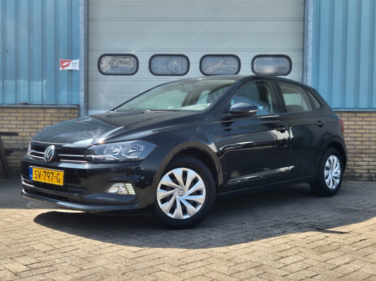 Volkswagen Polo - 1.0 MPI Comfortline 1.0 MPI COMFORTLINE - AutoWereld.nl
