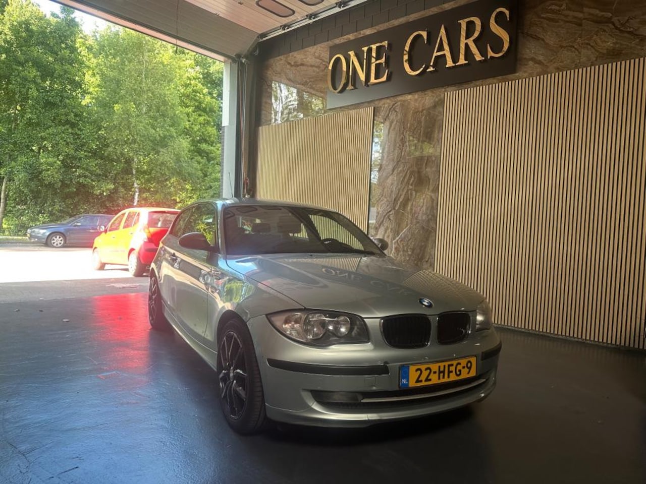 BMW 1-serie - 116i Business Line AIRCO NAP Facelift - AutoWereld.nl