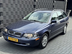 Volvo V40 - 1.8 Europa Nordic| CRUISE| AIRCO| TREKHAAK| NAP