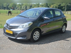 Toyota Yaris - 1.3 VVT-i Now 5 deurs Airco Cruise