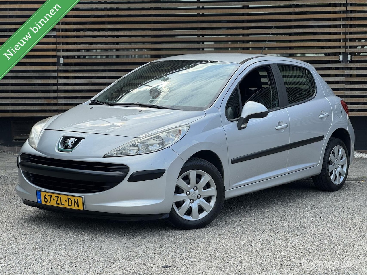 Peugeot 207 - 1.4 VTi Cool 'n Blue | Zeer netjes | Nieuwe APK - AutoWereld.nl