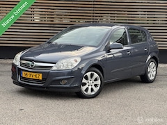 Opel Astra - 1.6 Temptation | Nieuwe apk| | Recent onderhouden