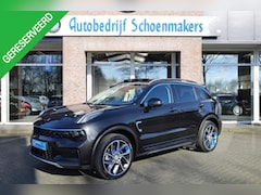 Lynk & Co 01 - 1.5 261PK 6.6Kwh laden 360-CAMERA PANO/SCHUIF INFINITY DAB NAVI CARPLAY CAMERA STOELVERWAR