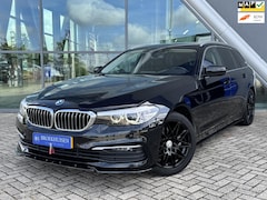 BMW 5-serie Touring - 520i High Executive 184pk Automaat / Trekhaak Wegklapbaar / Stoelverwarming