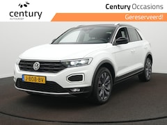 Volkswagen T-Roc - 1.5 TSI Sport | Trekhaak | Virtual Cockpit | Navigatie | Stoelverw