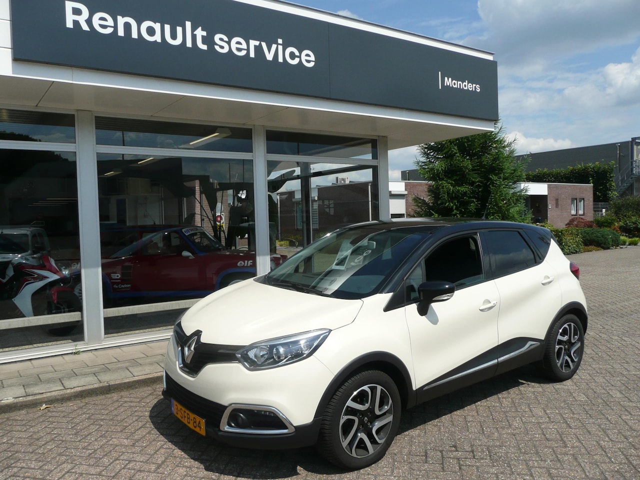 Renault Captur - TCe 90 Dynamique PACK CITY CAMERA/ R-LINK NAVIGATIE/ 4 SEIZOENSBANDEN/ TREKHAAK/ ETC.... R - AutoWereld.nl