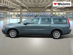 Volvo V70 - 2.4 Comfort Line Rijklaar beurt gehad en distributie recent vervangen