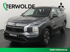 Mitsubishi Outlander - 2.4 PHEV Pure | 8 jaar garantie | €3000 korting | adaptieve cruise | 4 wiel aandrijving |