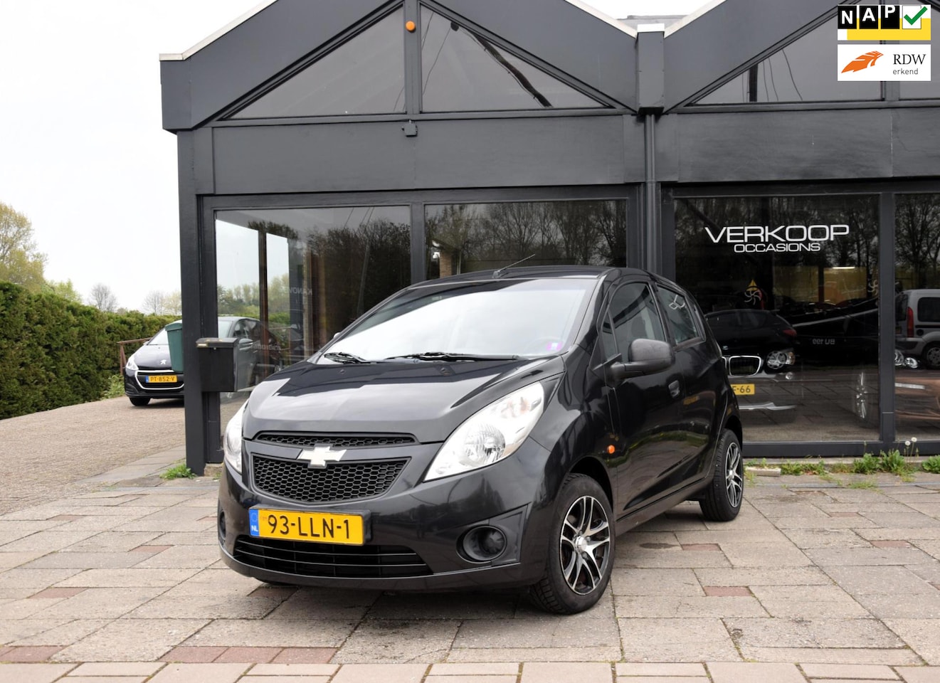 Chevrolet Spark - 1.0 16V LS Navigatie Carplay - AutoWereld.nl