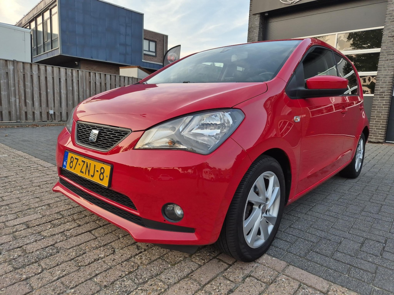 SEAT Mii - 1.0 Style Sport 1.0 Style Sport - AutoWereld.nl