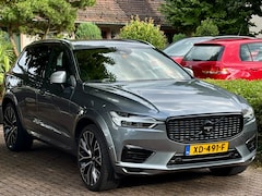 Volvo XC60 - 2.0 T8 Twin Engine AWD R-Design T8 22” 360Cam Head up display