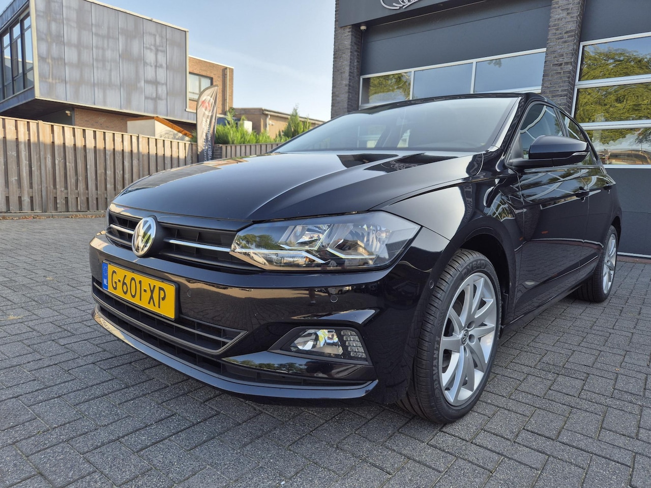 Volkswagen Polo - 1.0 TSI Comfortline Business 1.0 TSI Comfortline Business - AutoWereld.nl