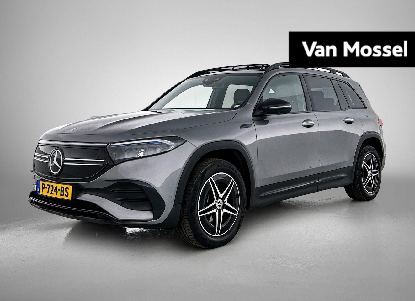 Mercedes-Benz EQB - 300 4MATIC AMG Line 7-Zits. | 67 kWh | Automaat | Panorama Schuif/ Kanteldak | Parkeercame - AutoWereld.nl