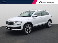 Skoda Karoq - 1.5 TSI 150pk DSG Business Edition · Panoramadak · Parkeersensoren + Camera · App-Connect