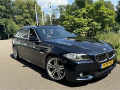 BMW 5-serie Touring - 520i High Executive BMW 520I Touring Aut 2015 Zwart, Facelift, M-pakket, Carplay