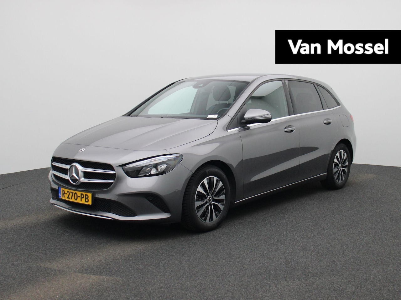Mercedes-Benz B-klasse - 180 Business Line | Achteruitrijcamera | Stoelverwarming | Navigatie | Elektr. achterklep - AutoWereld.nl