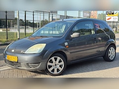 Ford Fiesta - 1.3 Centennial Airco/APK