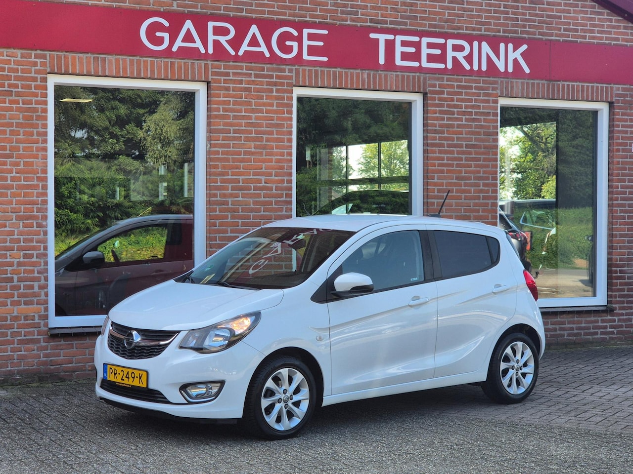 Opel Karl - 1.0 ecoFLEX Innovation 75PK 5drs clima, cruise, pcd, navi, stoelverw, leder RIJKLAAR - AutoWereld.nl