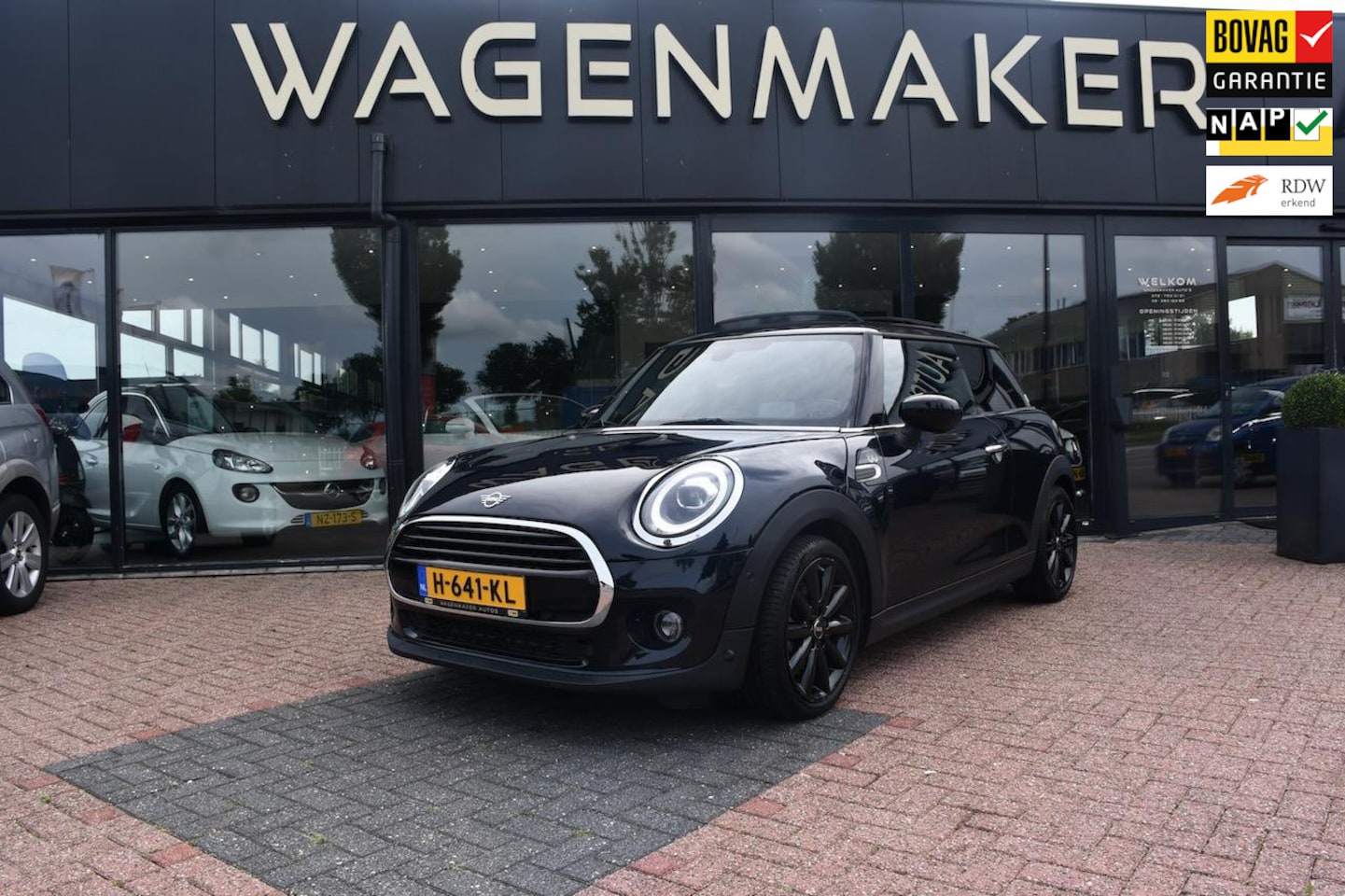 MINI Cooper - Mini 1.5 60 Years Edition AUT|Headup|Cruise|NAVI - AutoWereld.nl