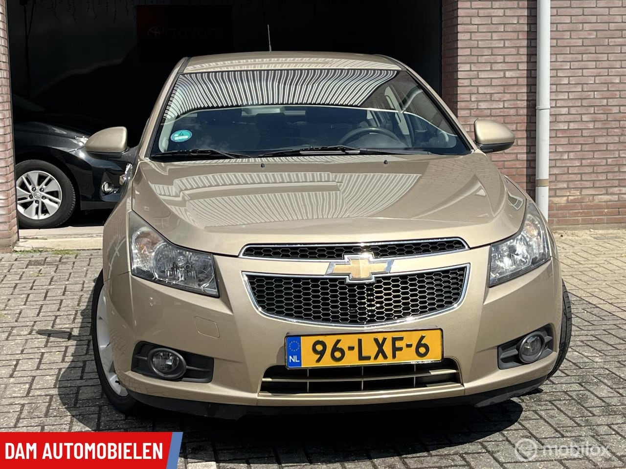 Chevrolet Cruze - 1.8 LT Airco, Cruis C, NW APK 29-7-2026! Nette auto in zeer goede staat. - AutoWereld.nl