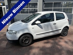 Volkswagen Fox - 1.4 TDI Trendline bj 2005 apk 12-2025 leuk beginners auto