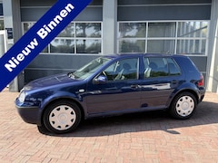 Volkswagen Golf - 1.4 Trendline leuk beginners auto Duits kenteken