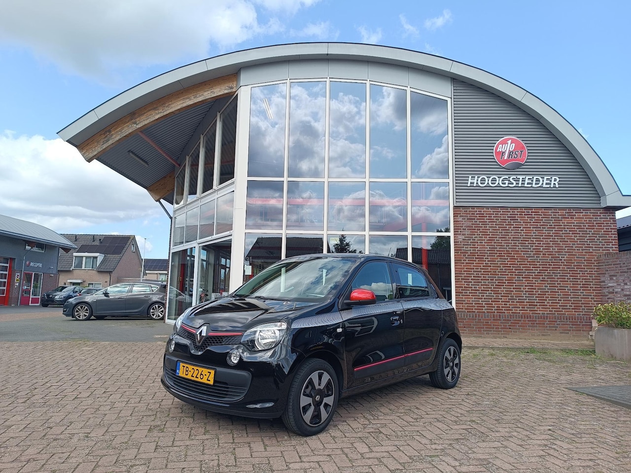Renault Twingo - 1.0 SCe Collection 1.0 SCe Collection, cruise, bluetooth - AutoWereld.nl