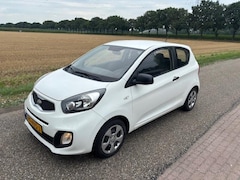 Kia Picanto - 1.0 CVVT Airco 2013 Lees Tekst