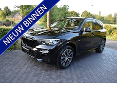 BMW X5 - xDrive45e High Executive PANO, ACC, TREKH. NIEUWST