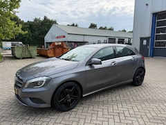 Mercedes-Benz A-klasse - 180 Ambition pano