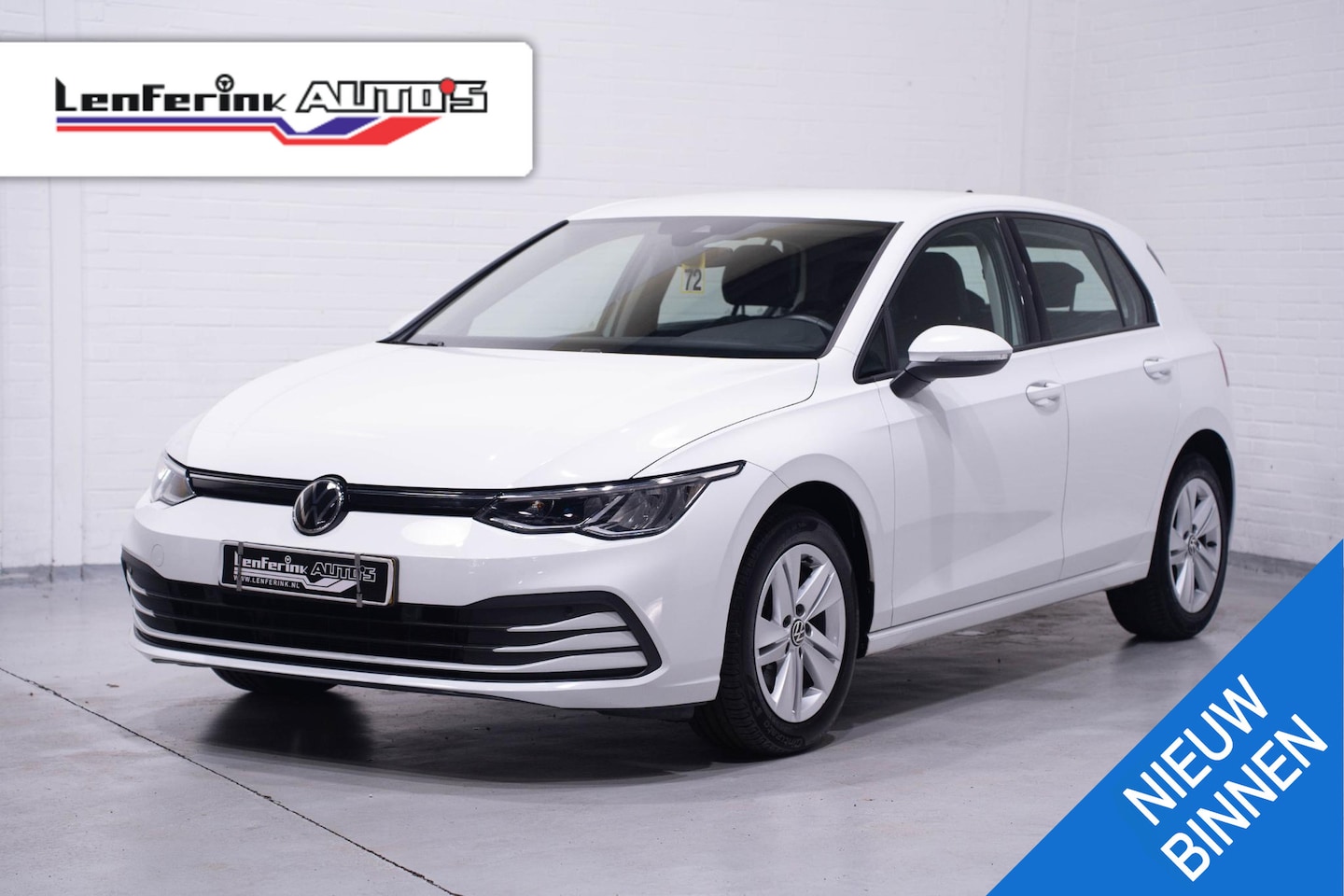 Volkswagen Golf - 1.0 TSI Life Apple Carplay Memory sportstoelen Led koplampen NAP Rijklaar! - AutoWereld.nl