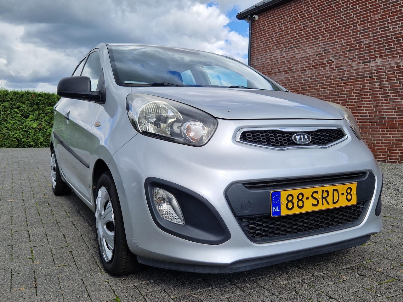 Kia Picanto - 1.0 CVVT Comfort Pack 1.0 CVVT Comfort Pack - AutoWereld.nl